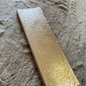 LORAC x Beauty and the Beast palette